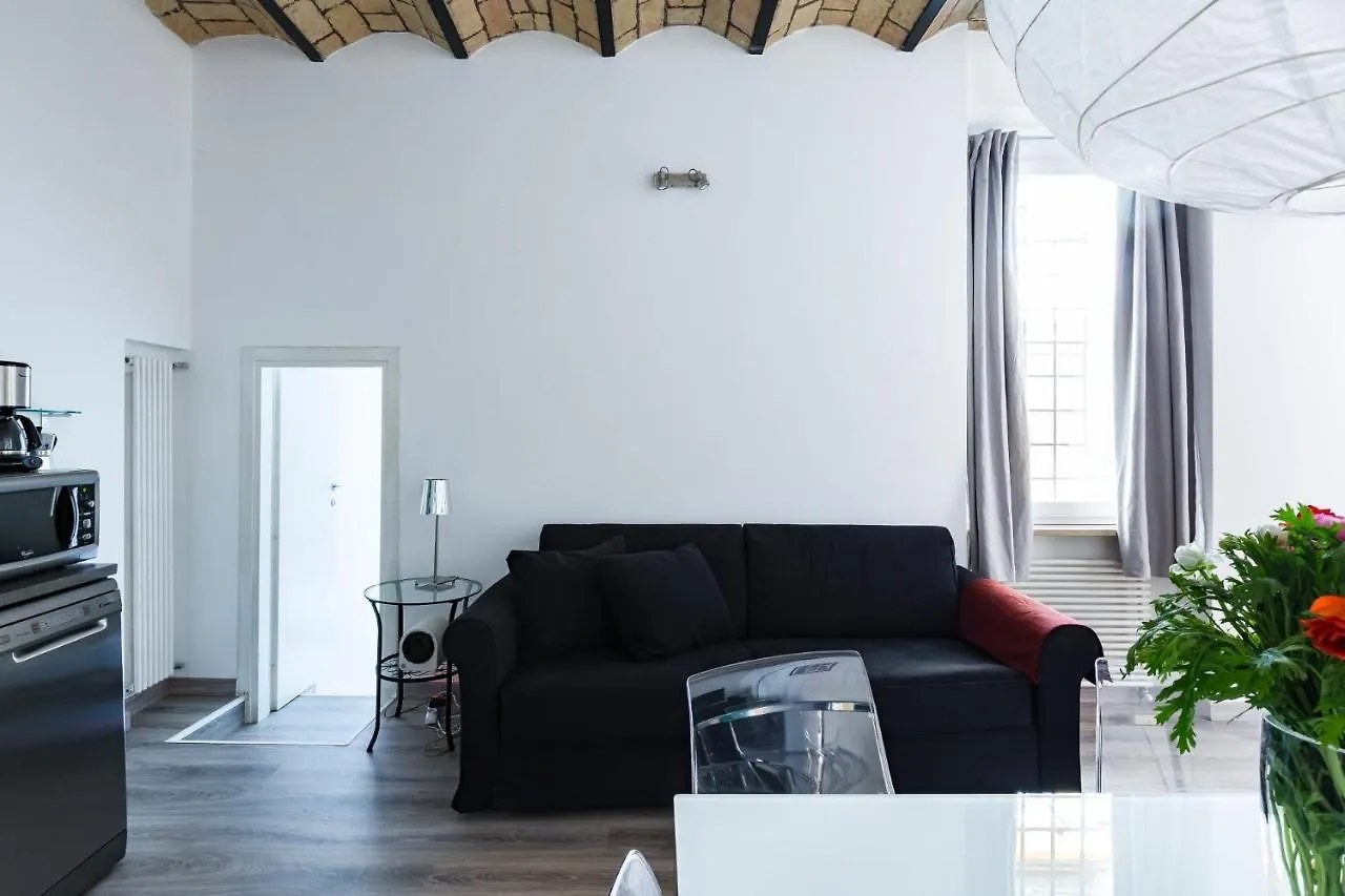 Via Dei Cappellari Apartments Rome
